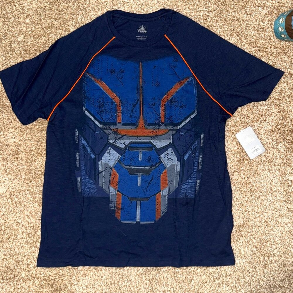 Disney/Marvel Taskmaster t-shirt: navy, large.